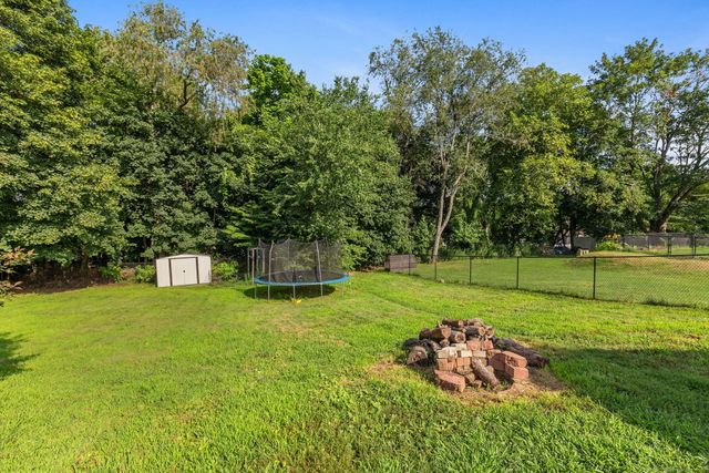 79 Baldwin Road, Manchester, CT 06042