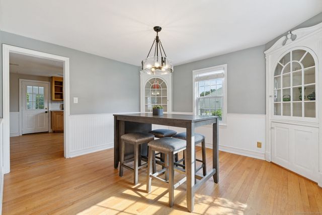79 Baldwin Road, Manchester, CT 06042