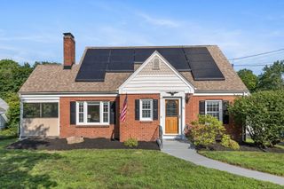 79 Baldwin Road, Manchester, CT 06042