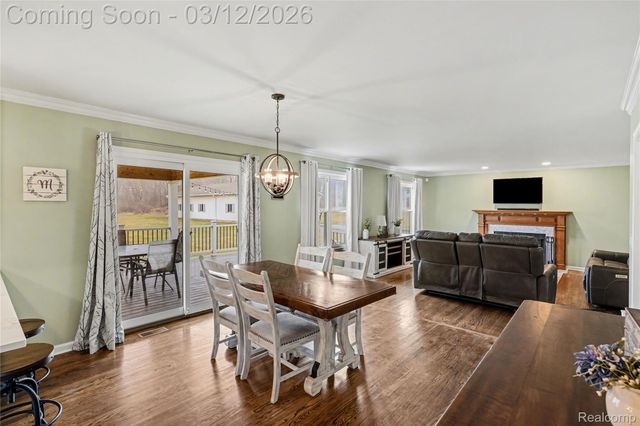 453 N Hughes Road, Oceola Township, MI 48843