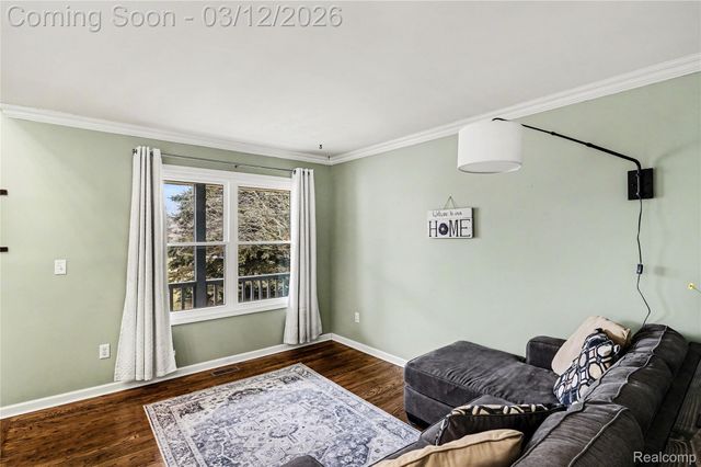 453 N Hughes Road, Oceola Township, MI 48843