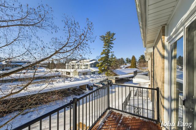 2759 Leonard Street Nw B 10, City Of Grand Rapids, MI 49504