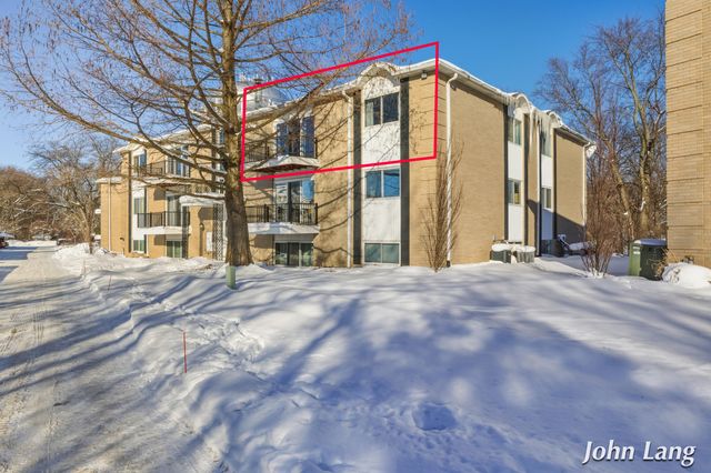 2759 Leonard Street Nw B 10, City Of Grand Rapids, MI 49504