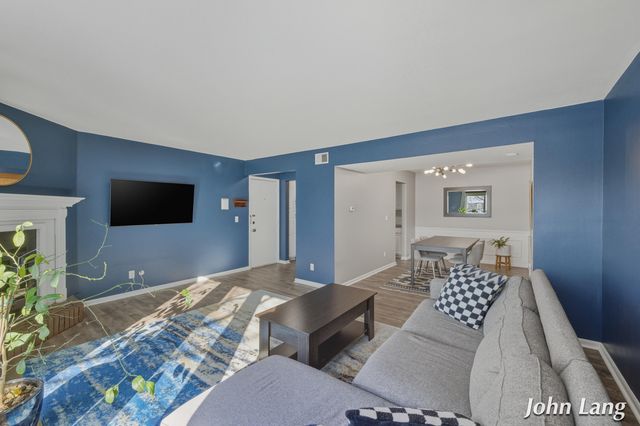 2759 Leonard Street Nw B 10, City Of Grand Rapids, MI 49504