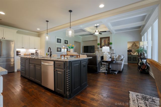 14804 E 77th Place North, Owasso, OK 74055