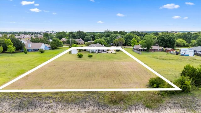 545 Mustang Court, Lavon, TX 75166