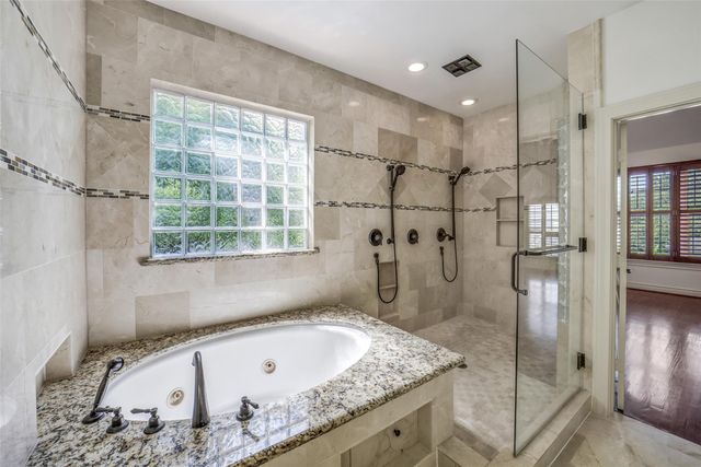 4911 Imperial Street, Bellaire, TX 77401