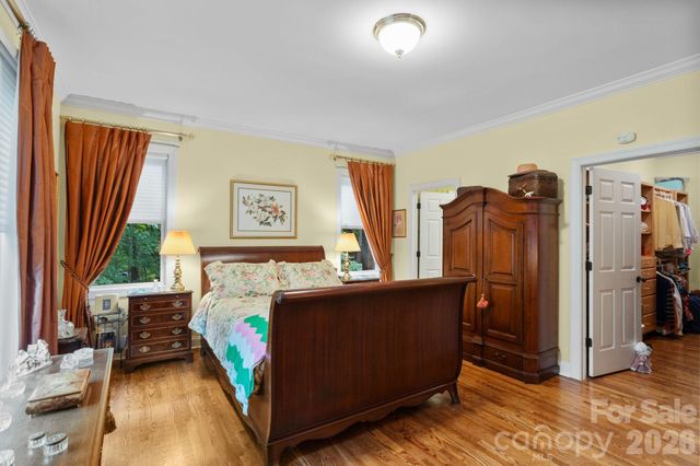 100 Crestgrove Drive, Flat Rock, NC 28731