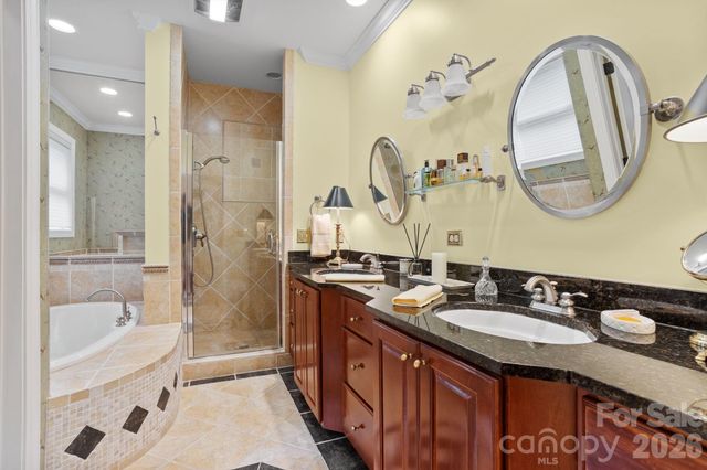 100 Crestgrove Drive, Flat Rock, NC 28731