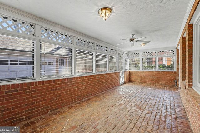 5427 Trentham Drive, Atlanta, GA 30338