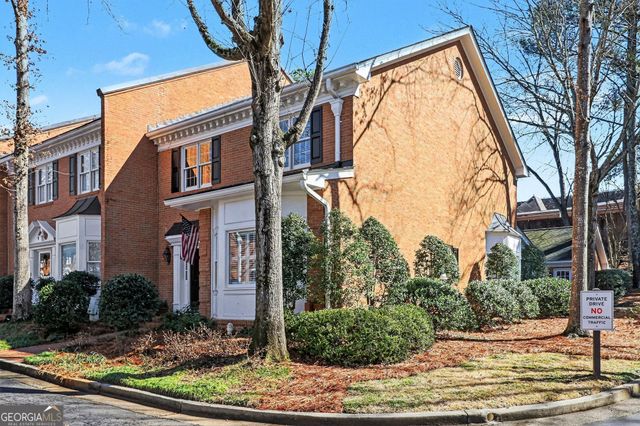 5427 Trentham Drive, Atlanta, GA 30338