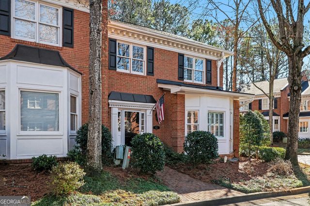 5427 Trentham Drive, Atlanta, GA 30338