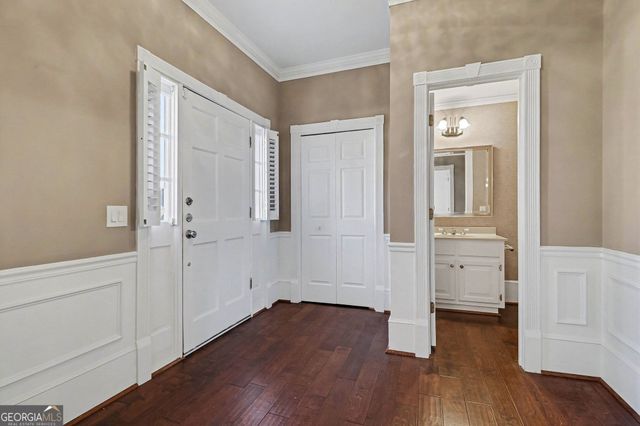 5427 Trentham Drive, Atlanta, GA 30338