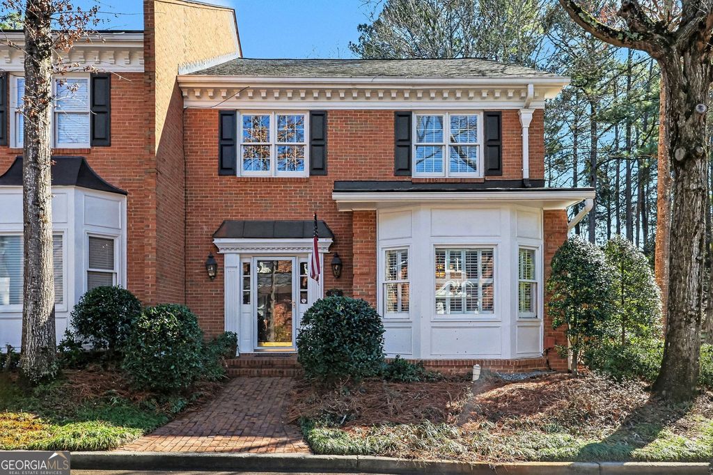 5427 Trentham Drive, Atlanta, GA 30338