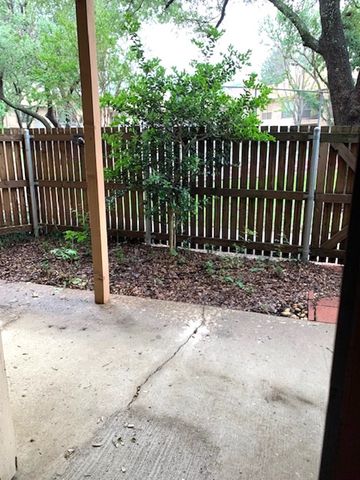 16301 Ledgemont Lane 101, Addison, TX 75001