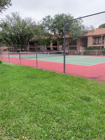 16301 Ledgemont Lane 101, Addison, TX 75001