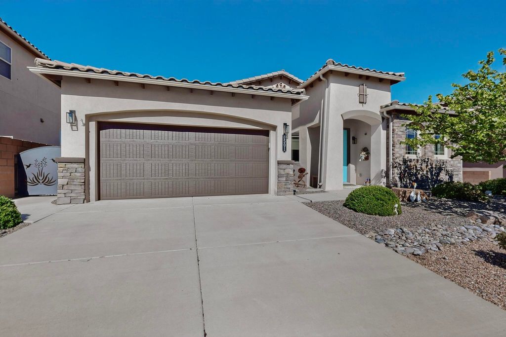 8501 Chilte Pine Road NW, Albuquerque, NM 87120