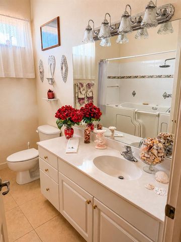 5508 Silver Oak Drive, Fort Pierce, FL 34982