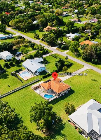 5508 Silver Oak Drive, Fort Pierce, FL 34982