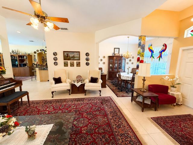 5508 Silver Oak Drive, Fort Pierce, FL 34982