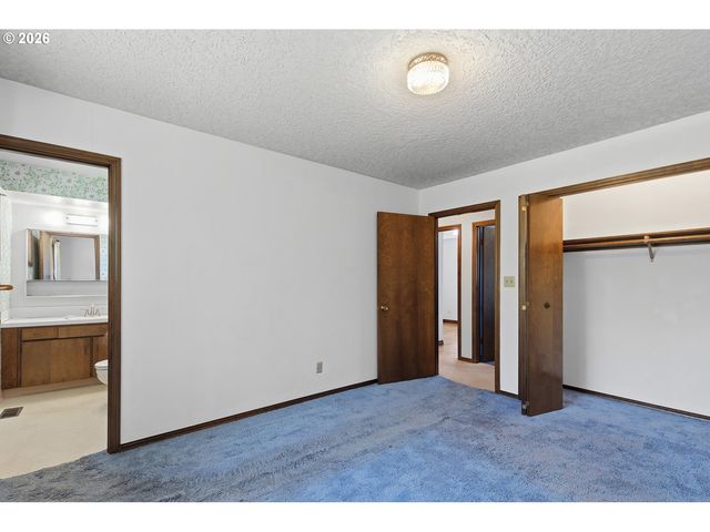 7511 Nw 15TH Ave, Vancouver, WA 98665