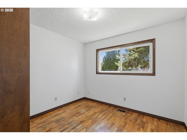 7511 Nw 15TH Ave, Vancouver, WA 98665