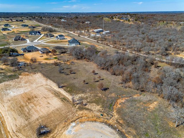 7025 Ranchview Place, Springtown, TX 76082