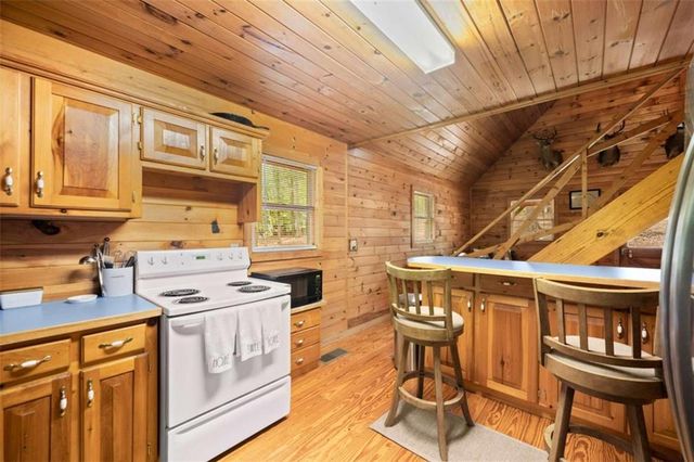 486 Laurel Circle, Dahlonega, GA 30533