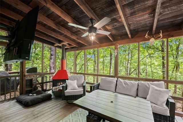 486 Laurel Circle, Dahlonega, GA 30533