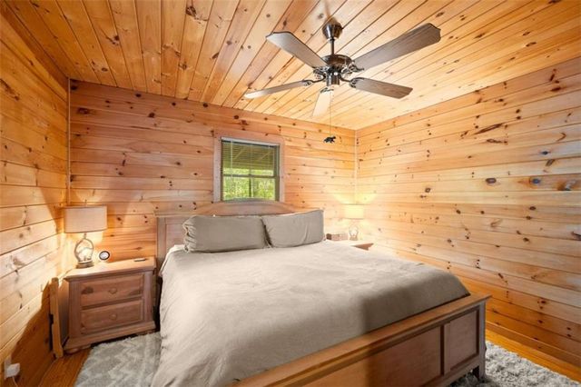 486 Laurel Circle, Dahlonega, GA 30533