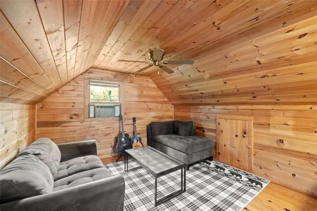 486 Laurel Circle, Dahlonega, GA 30533