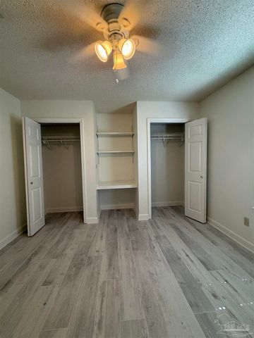 3521 Sweet Bay Dr, Pace, FL 32571