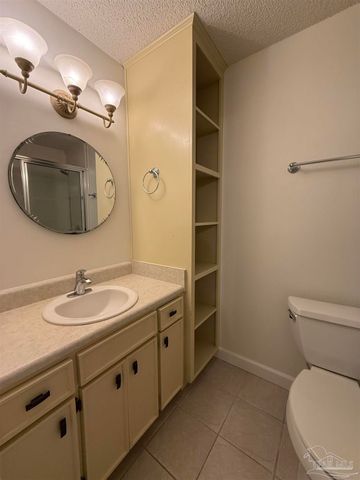 3521 Sweet Bay Dr, Pace, FL 32571