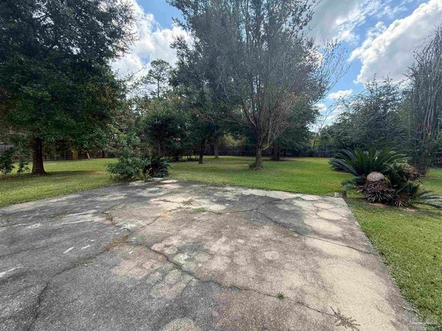 3521 Sweet Bay Dr, Pace, FL 32571