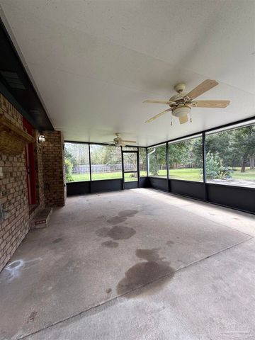 3521 Sweet Bay Dr, Pace, FL 32571