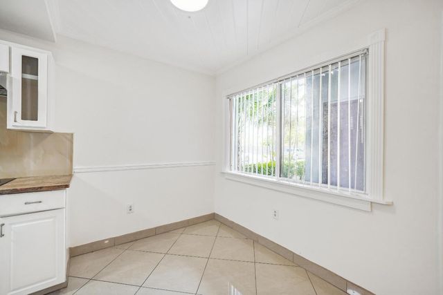 2878 Donnelly Drive 106, Lake Worth, FL 33462