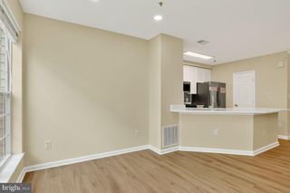 2492 QUICK ST #103, Herndon, VA 20171