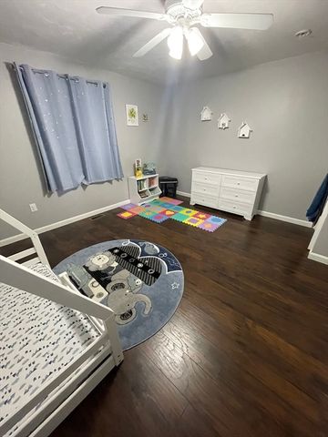 22 Columbia Ave, Fitchburg, MA 01420