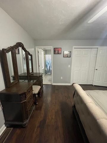 22 Columbia Ave, Fitchburg, MA 01420