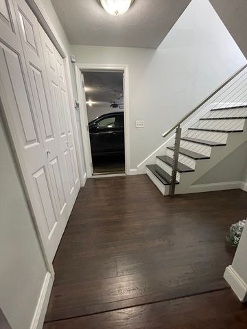 22 Columbia Ave, Fitchburg, MA 01420