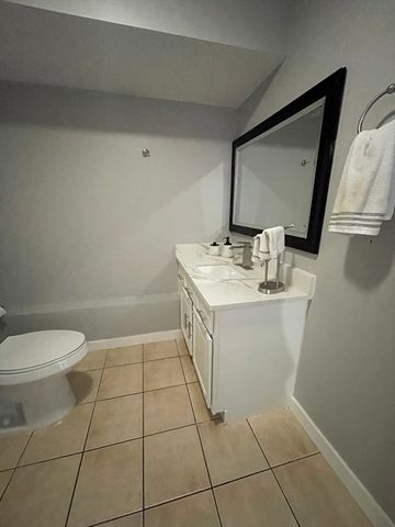 22 Columbia Ave, Fitchburg, MA 01420