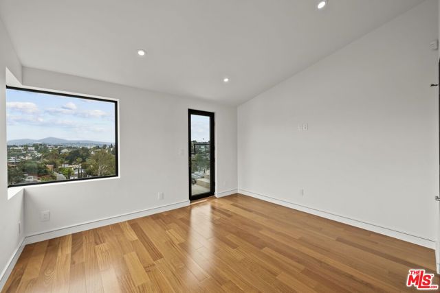 2388 Lyric Avenue, Los Angeles, CA 90027