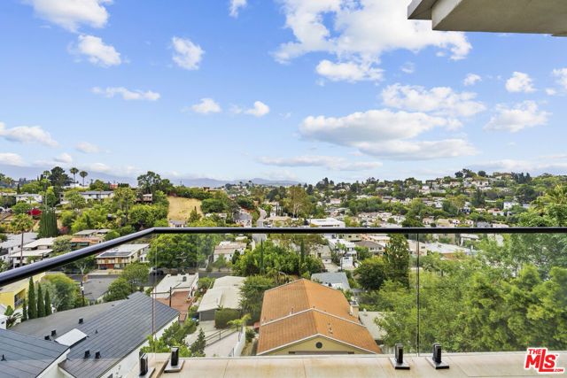2388 Lyric Avenue, Los Angeles, CA 90027
