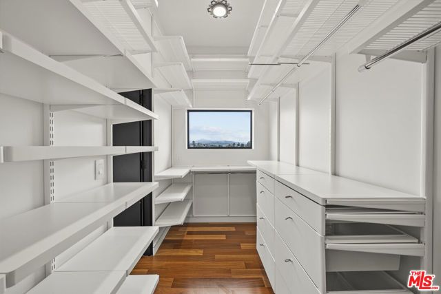 2388 Lyric Avenue, Los Angeles, CA 90027