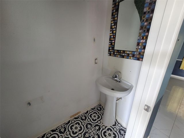 6030 Horizon Sky Road, Cove, TX 77523