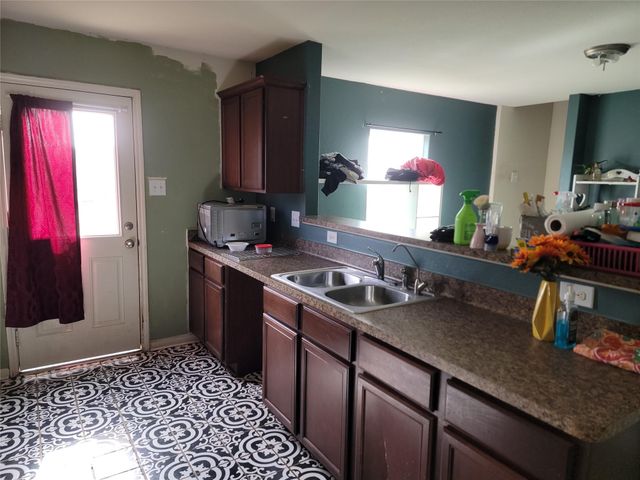 6030 Horizon Sky Road, Cove, TX 77523