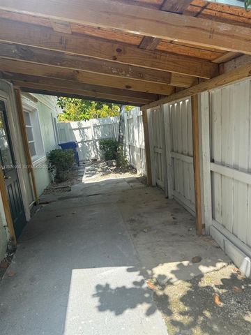 4210 NE 12th Terrace 4210, Pompano Beach, FL 33064