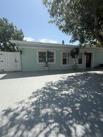 4210 NE 12th Terrace 4210, Pompano Beach, FL 33064