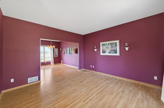 7895 Hill Road, Woodbury, MN 55125