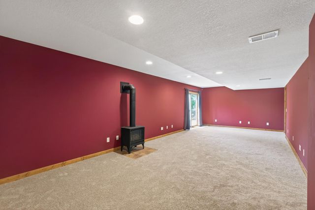 7895 Hill Road, Woodbury, MN 55125